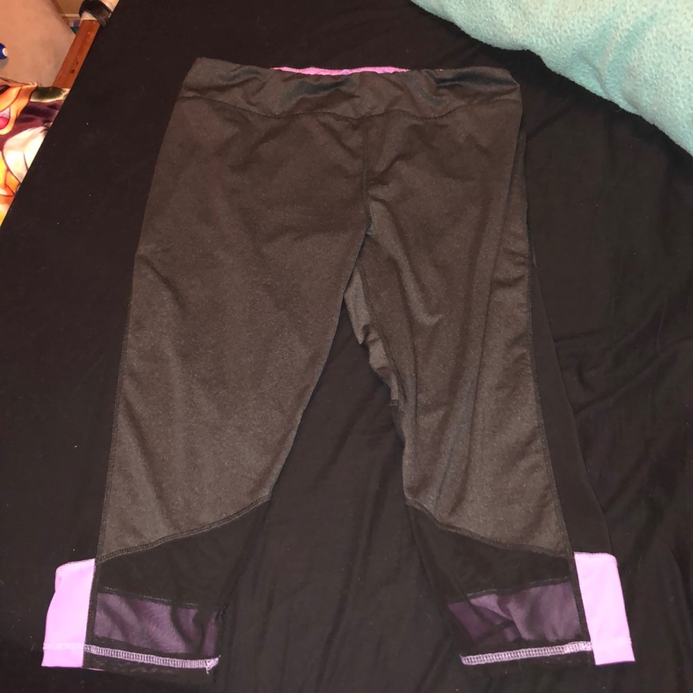 Size 2x Athletic leggings.